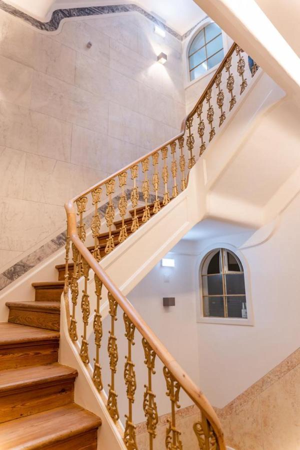 Guest House - Palacio Diana ايفورا المظهر الخارجي الصورة