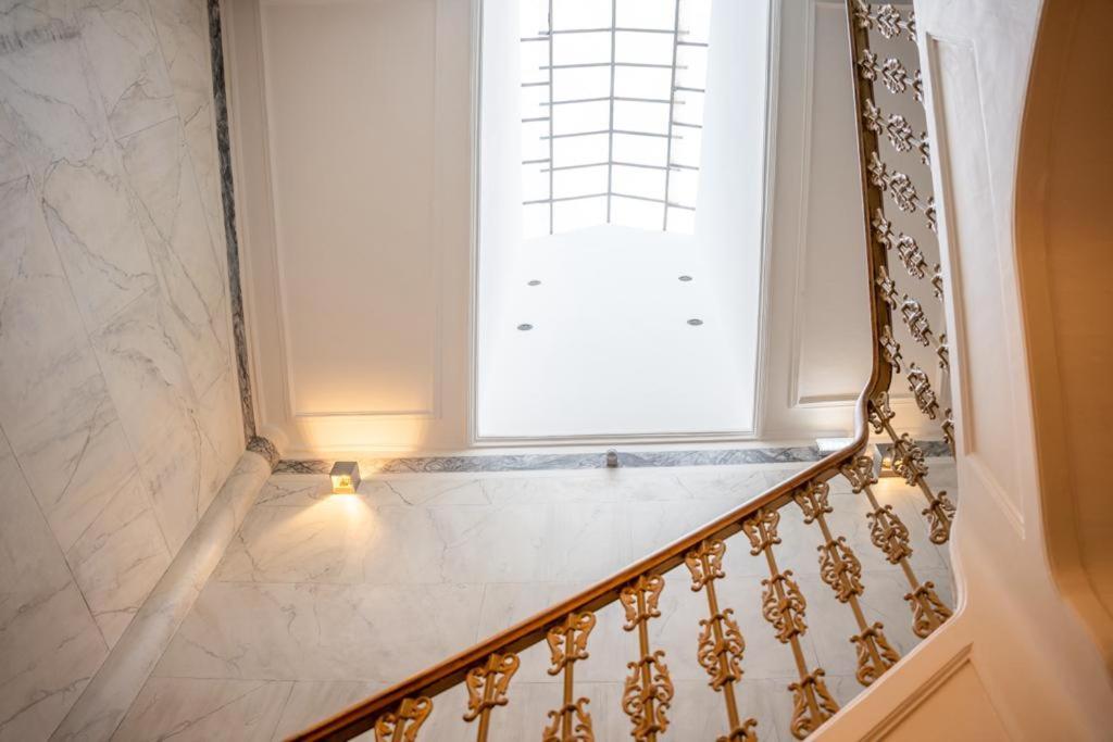 Guest House - Palacio Diana ايفورا المظهر الخارجي الصورة