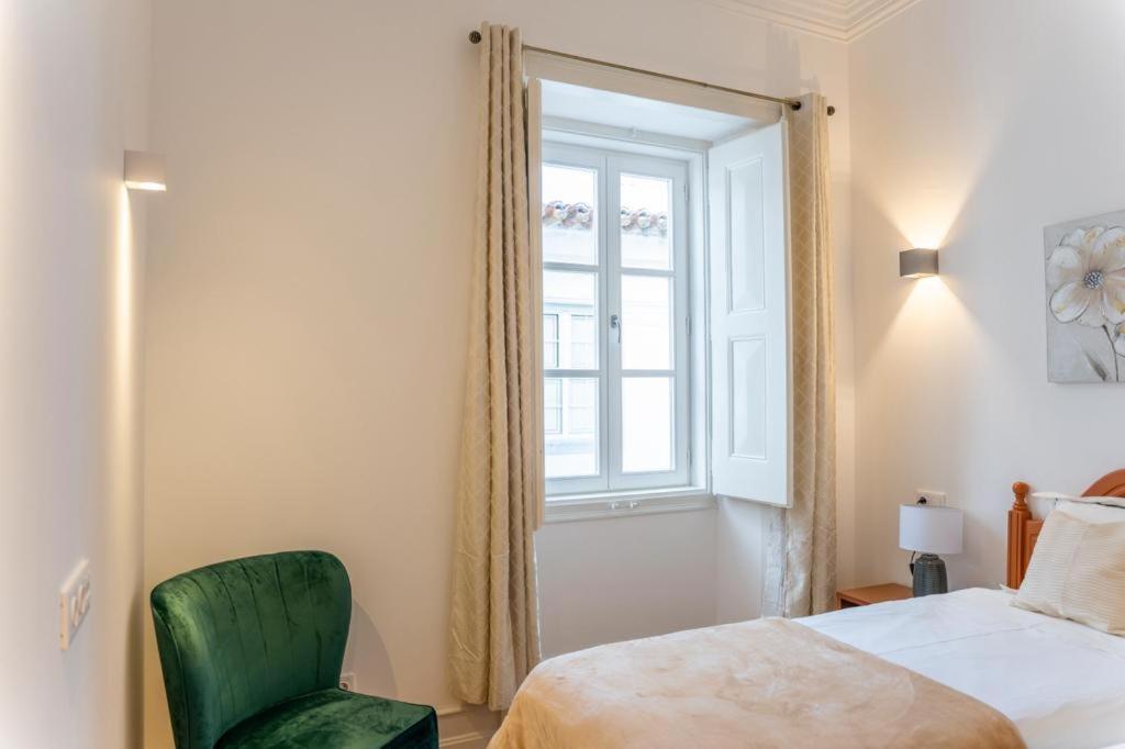 Guest House - Palacio Diana ايفورا المظهر الخارجي الصورة